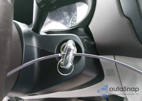 2015 Jeep Renegade Latitude z USA, uszkodzony, nr VIN ZACCJBBTXFPC04031